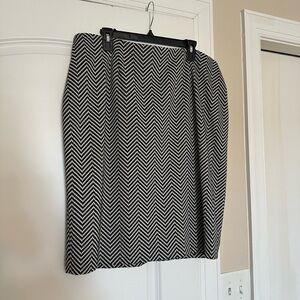 Kasper Size 18W Skirt